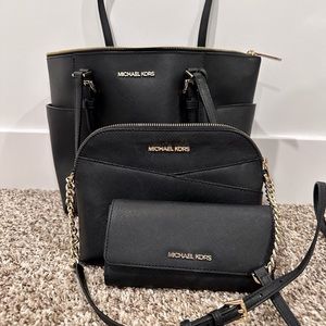 Michael Kors 3 Piece Bag & Wallet Set